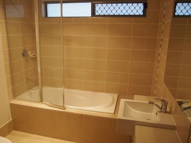 48 Birchgrove Crescent, Kallangur QLD 4503