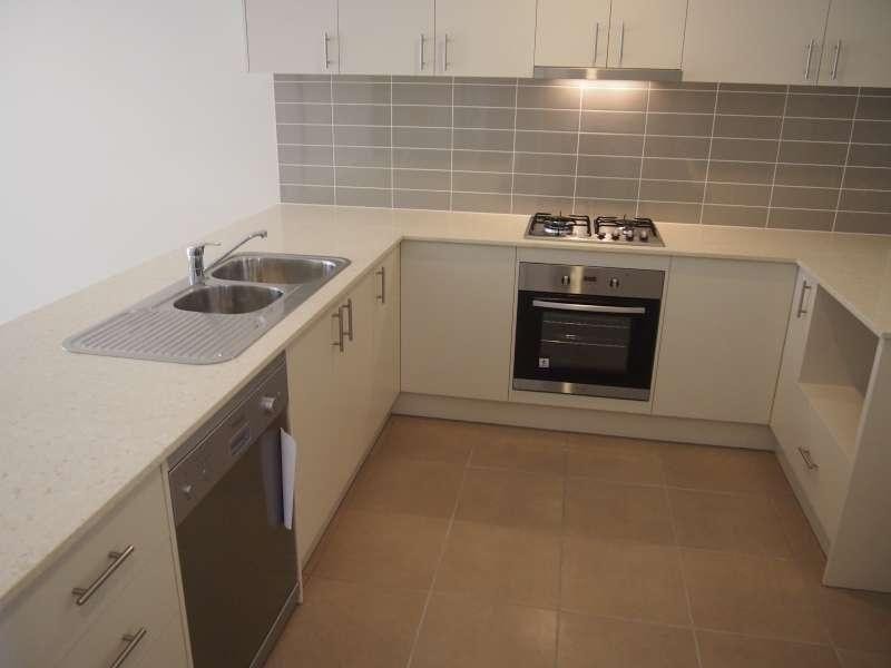 1/36 Greene Street, Rothwell QLD 4022