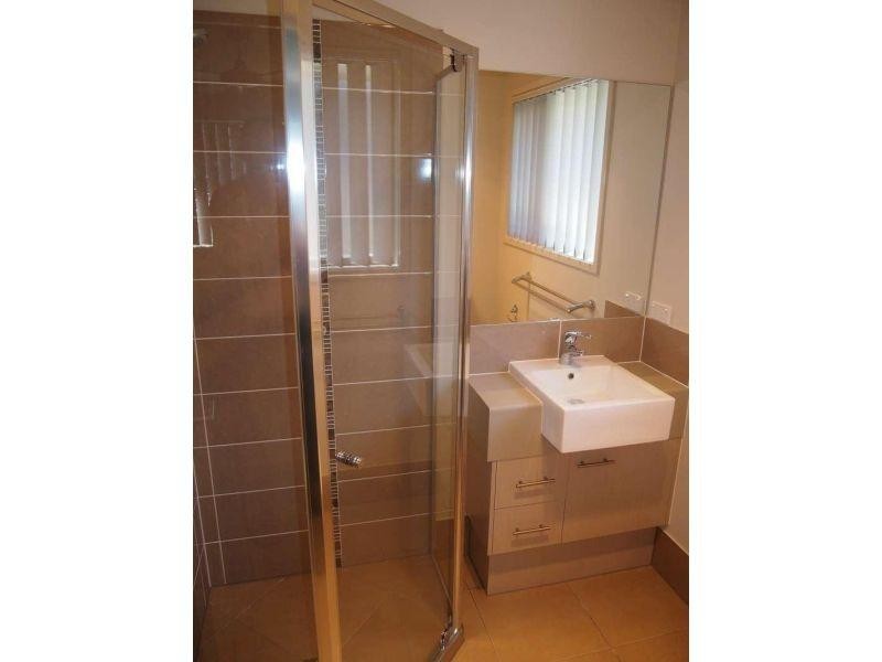 1/36 Greene Street, Rothwell QLD 4022