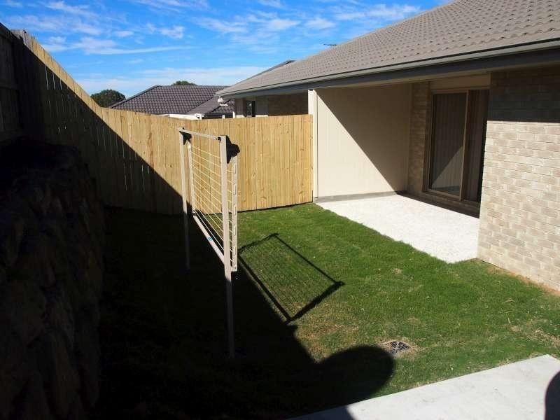 1/36 Greene Street, Rothwell QLD 4022