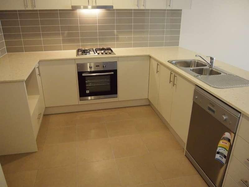 2/36 Greene Street, Rothwell QLD 4022