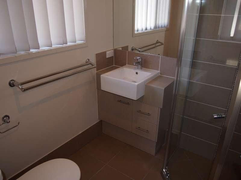 2/36 Greene Street, Rothwell QLD 4022