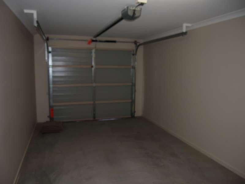 2/36 Greene Street, Rothwell QLD 4022