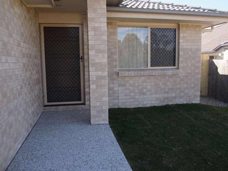 2/36 Greene Street, Rothwell QLD 4022