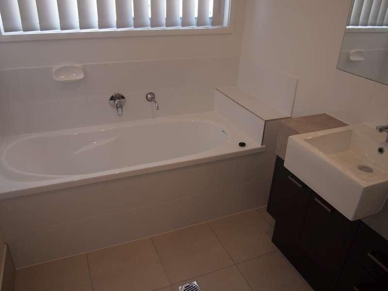 1/23 River Breeze Drive, Griffin QLD 4503