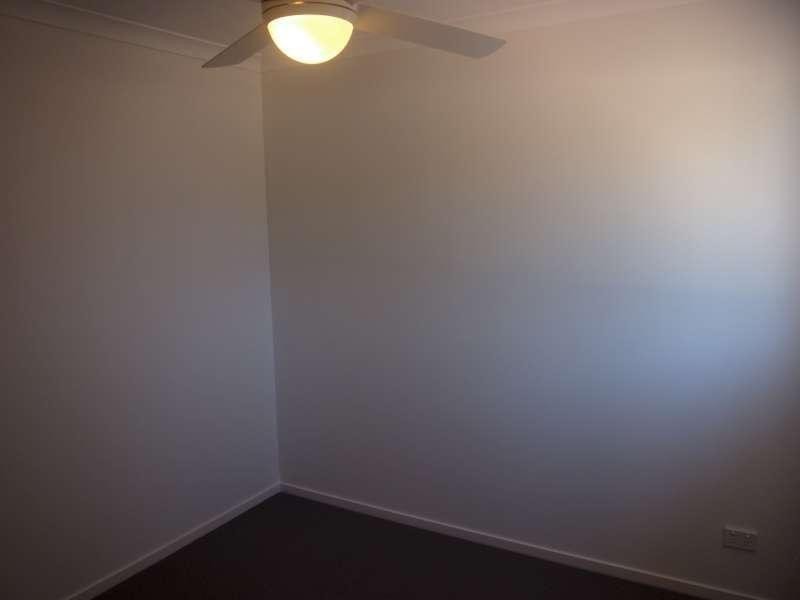 2/23 River Breeze Drive, Griffin QLD 4503