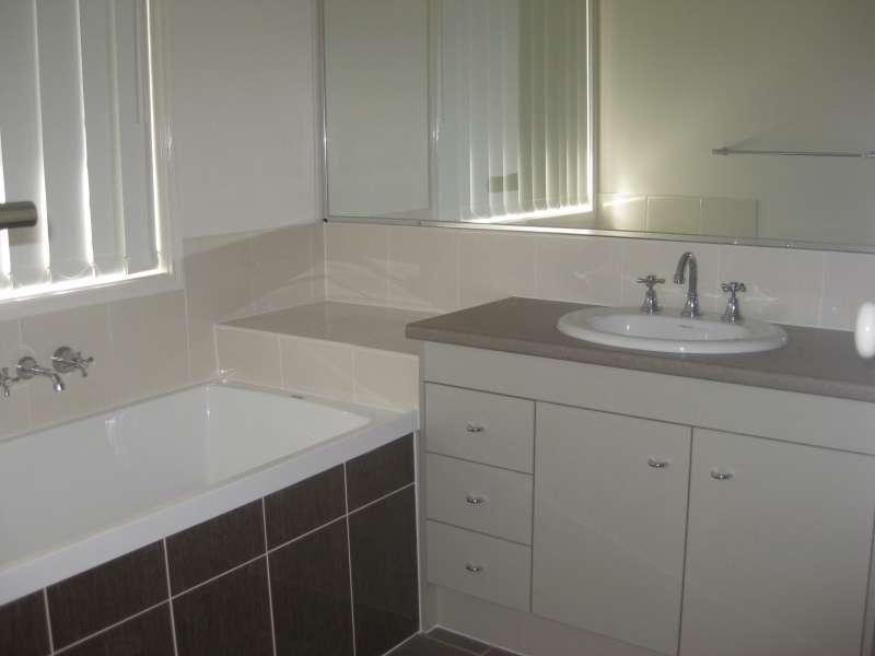 1/12 Auster Avenue, Bray Park QLD 4500