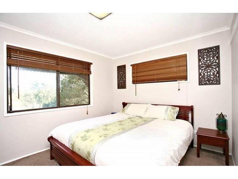 9 JanMarie Crt, Kallangur QLD 4503