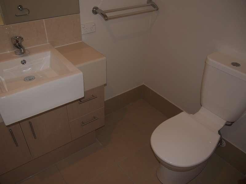 2/5 Honeyeater Crescent, Dakabin QLD 4503