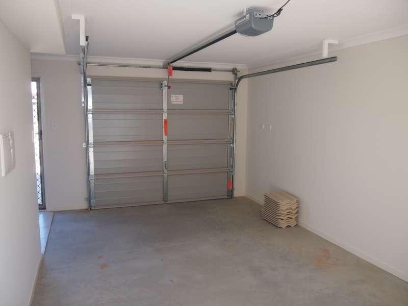 2/5 Honeyeater Crescent, Dakabin QLD 4503