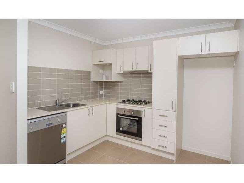 2/57 Piggott Road, Bellmere QLD 4510