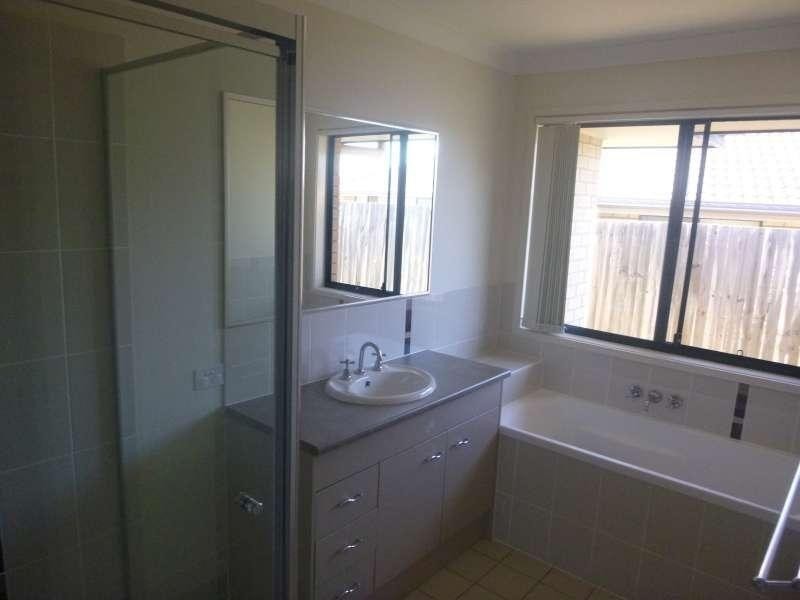 5 Kalungi Court, Morayfield QLD 4506