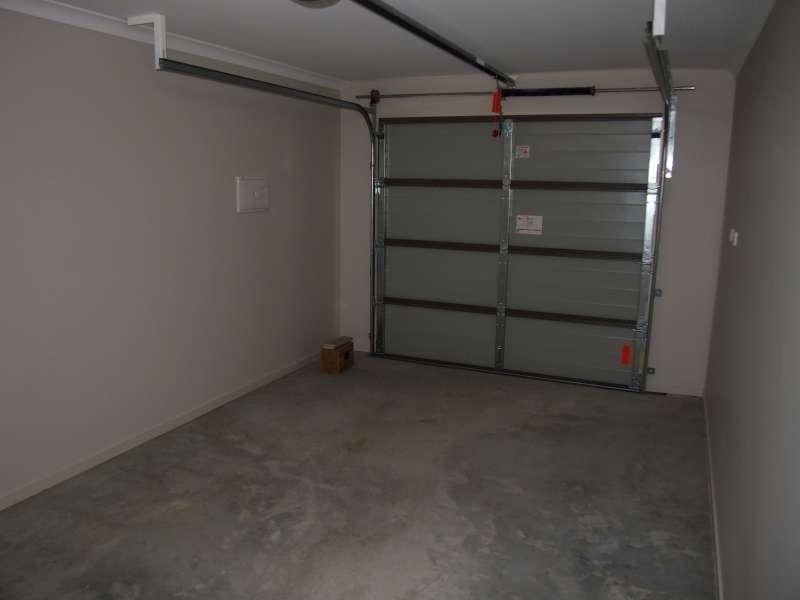 1/52 Birchgrove Crescent, Kallangur QLD 4503