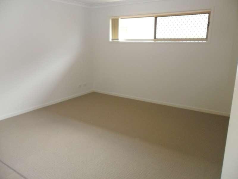 33 Cootharba Crescent, Warner QLD 4500