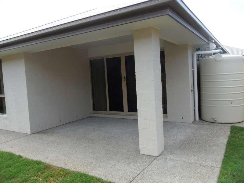 33 Cootharba Crescent, Warner QLD 4500