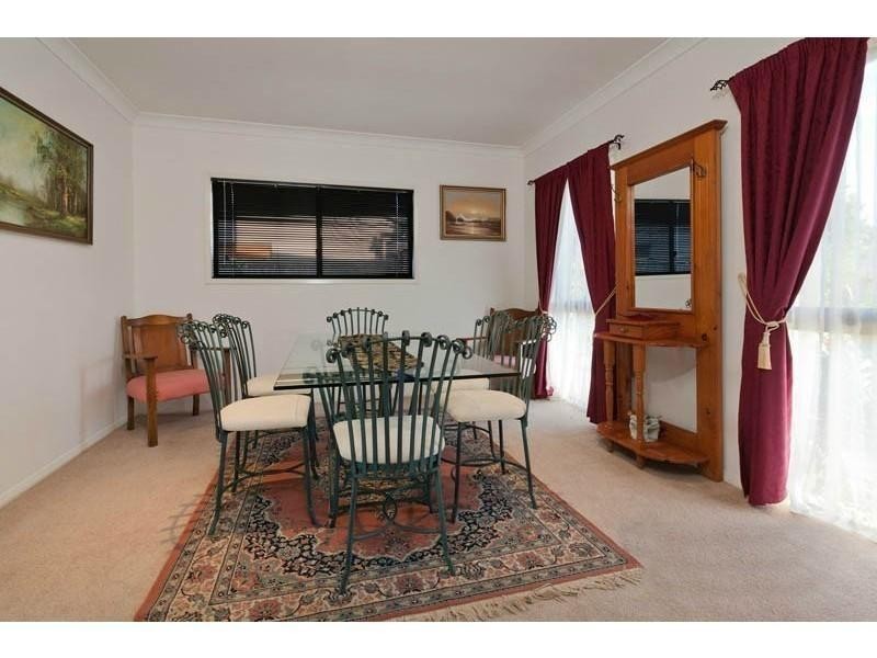 6 Brinley Place, Sinnamon Park QLD 4073