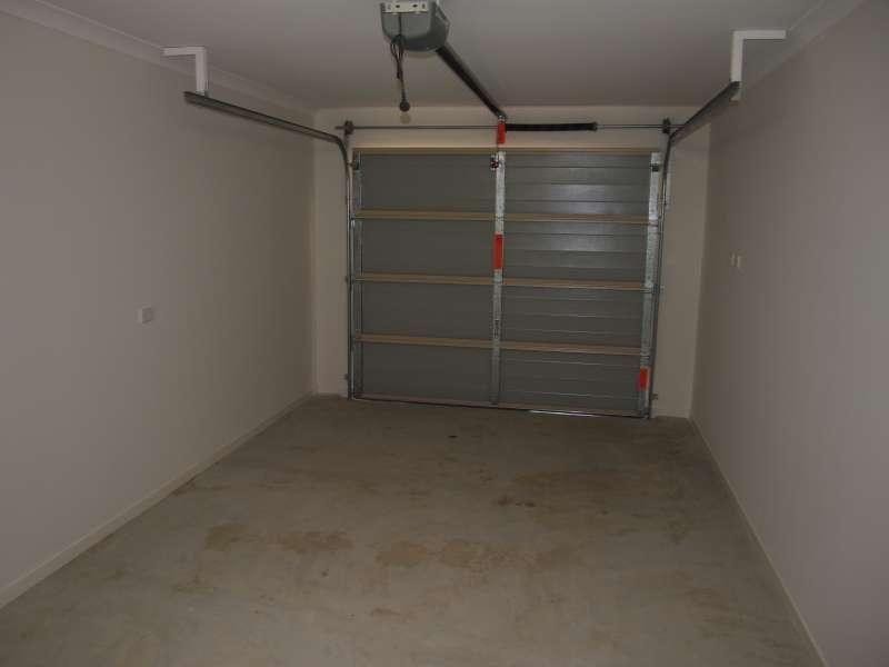 2/27 Admiralty Circuit, Lawnton QLD 4501