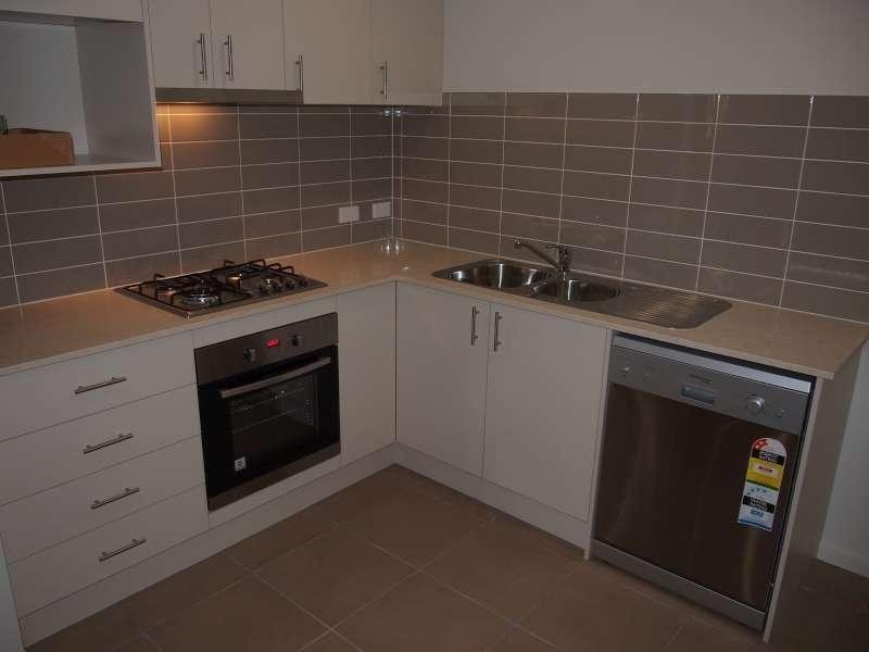 1/19 Admiralty Circuit, Lawnton QLD 4501