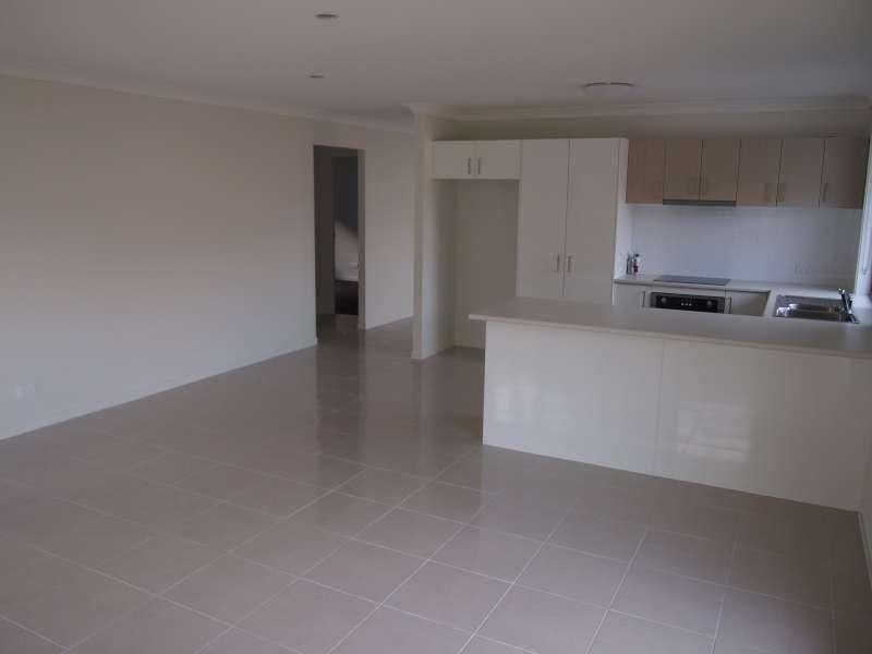 5 Hume Circuit, Warner QLD 4500