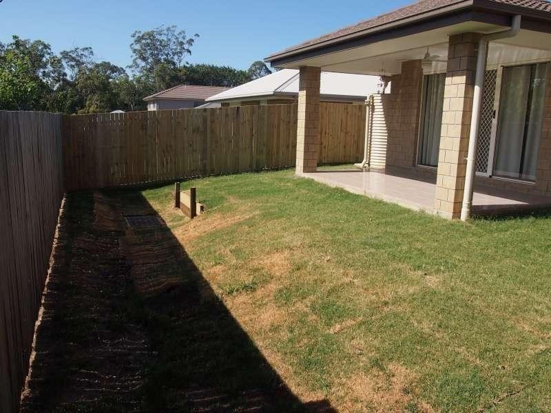 17 Braxlaw Crescent, Dakabin QLD 4503