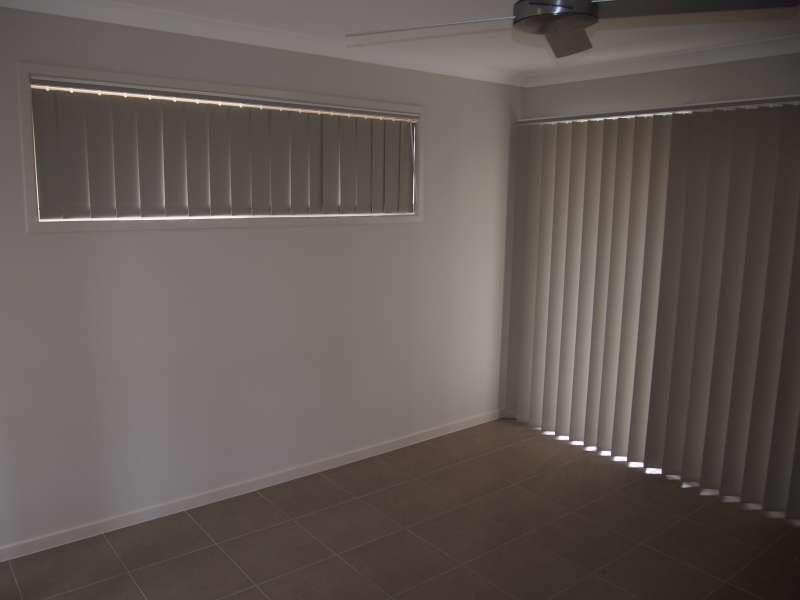 1/16 Lyndon Way, Bellmere QLD 4510