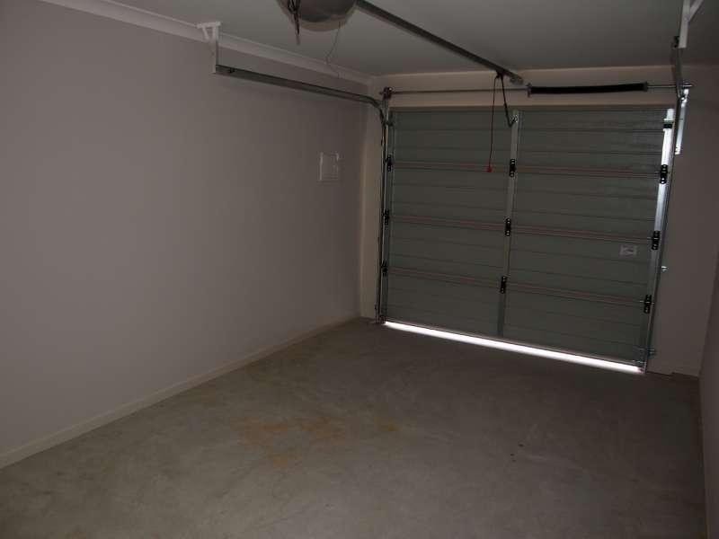 1/16 Lyndon Way, Bellmere QLD 4510