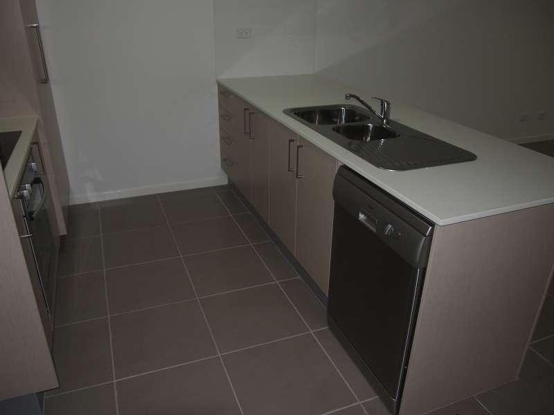 2/29 Reibelt Drive, Caboolture QLD 4510