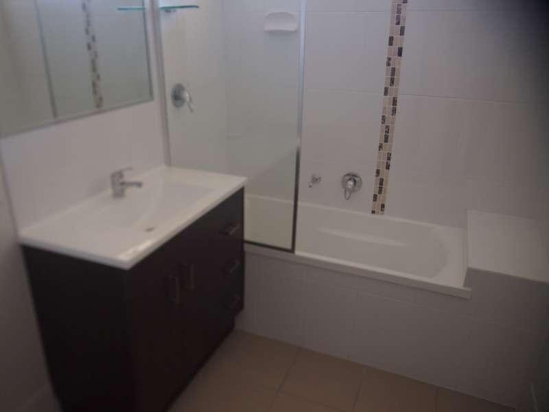 1/23-25 Feather Court, Morayfield QLD 4506