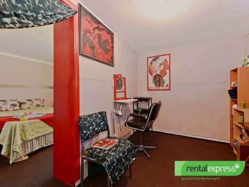 37 Boardman Street, Kallangur QLD 4503