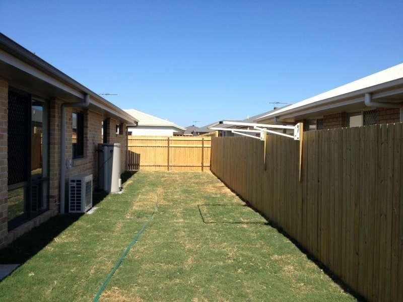 1/7 Sunscape Street, Mango Hill QLD 4509