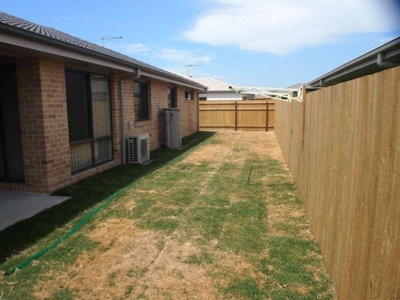 1/7 Sunscape Street, Mango Hill QLD 4509