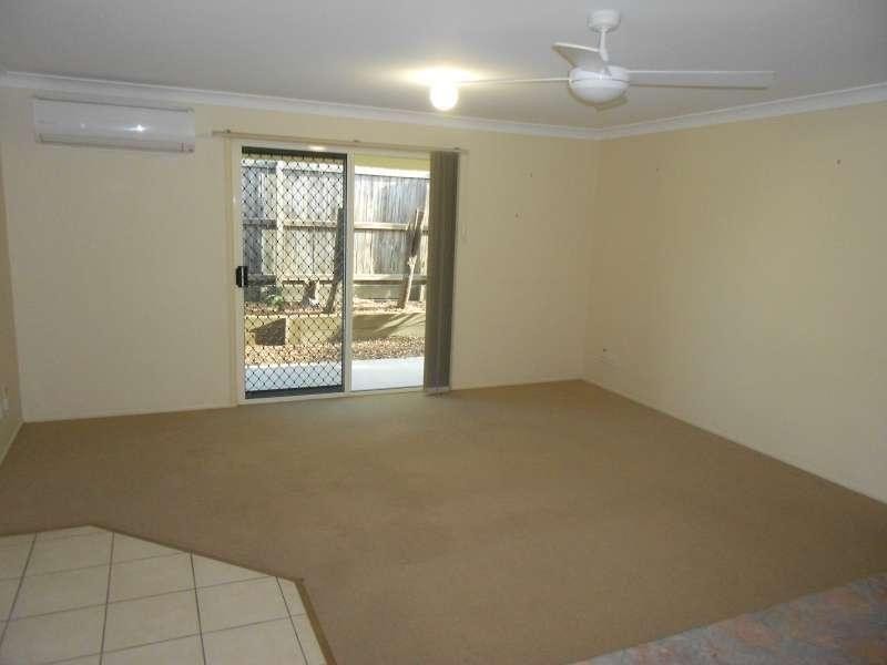 22 Blue Mountain Crescent, Warner QLD 4500