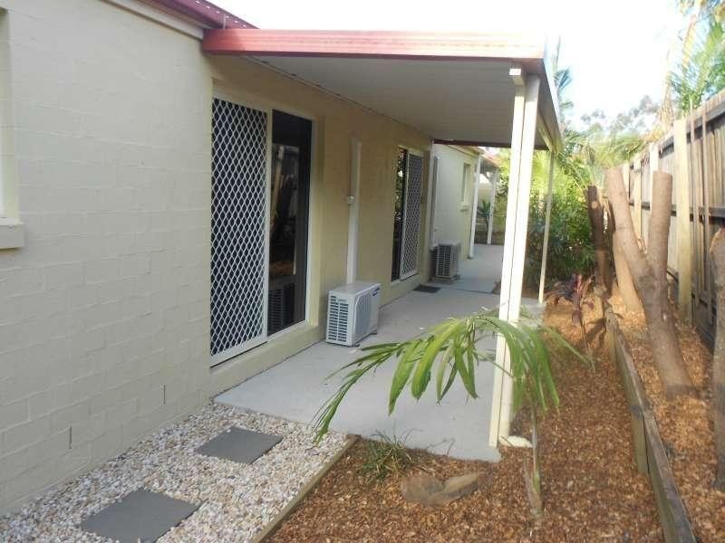 22 Blue Mountain Crescent, Warner QLD 4500