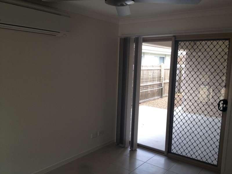 2/10 Scribbly Gum Circuit, Caboolture QLD 4510