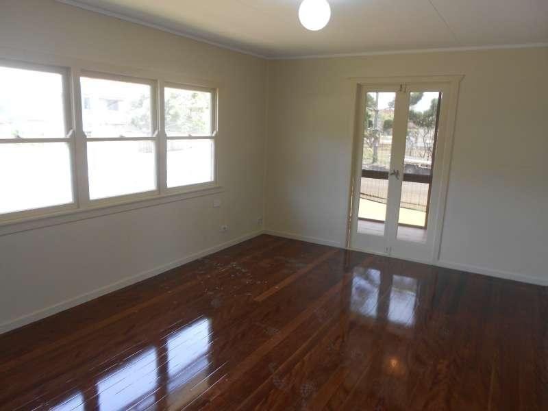 7 Florence Street, Kallangur QLD 4503