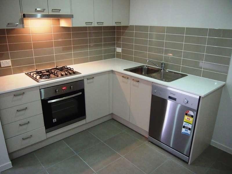 2/25 Lyndon Way, Bellmere QLD 4510