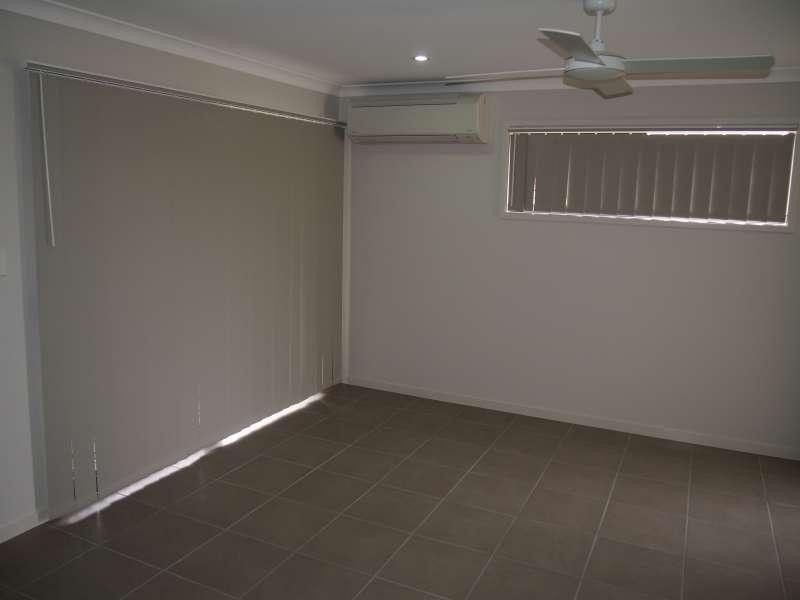 2/25 Lyndon Way, Bellmere QLD 4510