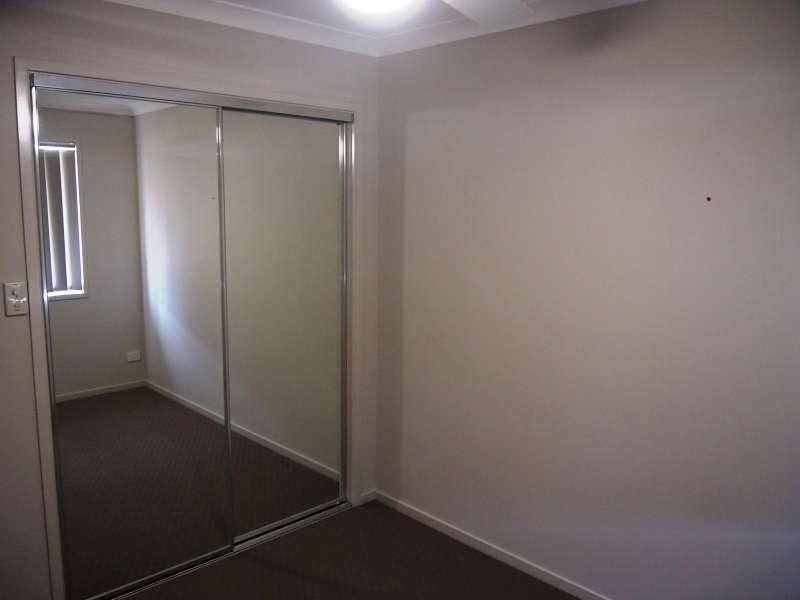 2/25 Lyndon Way, Bellmere QLD 4510