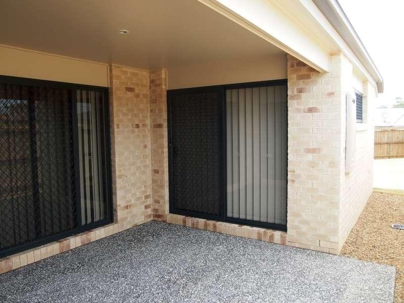 2/25 Lyndon Way, Bellmere QLD 4510