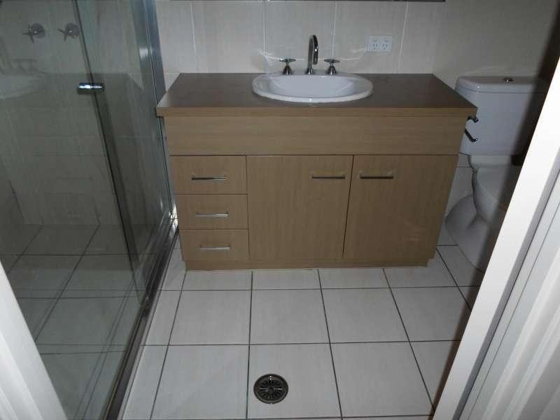 33 Macaranga Crescent, Carseldine QLD 4034