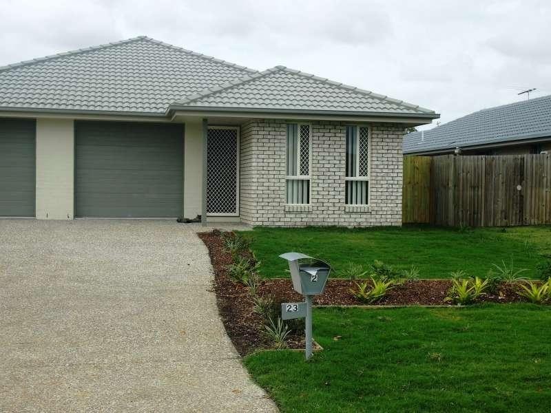 2/23 Aleiyah Street, Caboolture QLD 4510