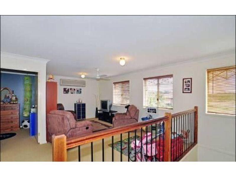 2 Hiraji Place, Dakabin QLD 4503