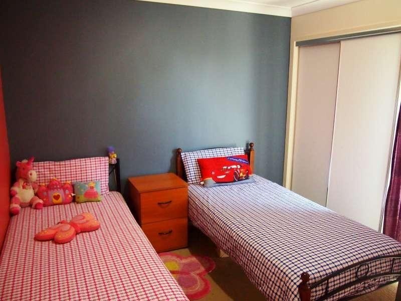 16 Caper White Court, Kallangur QLD 4503