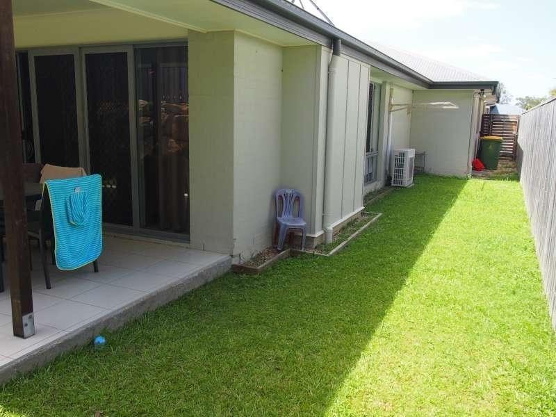 16 Caper White Court, Kallangur QLD 4503