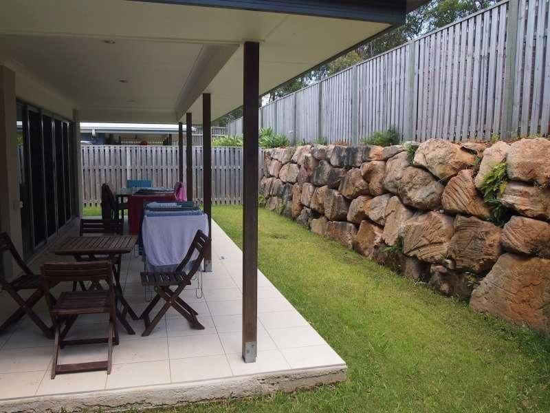 16 Caper White Court, Kallangur QLD 4503