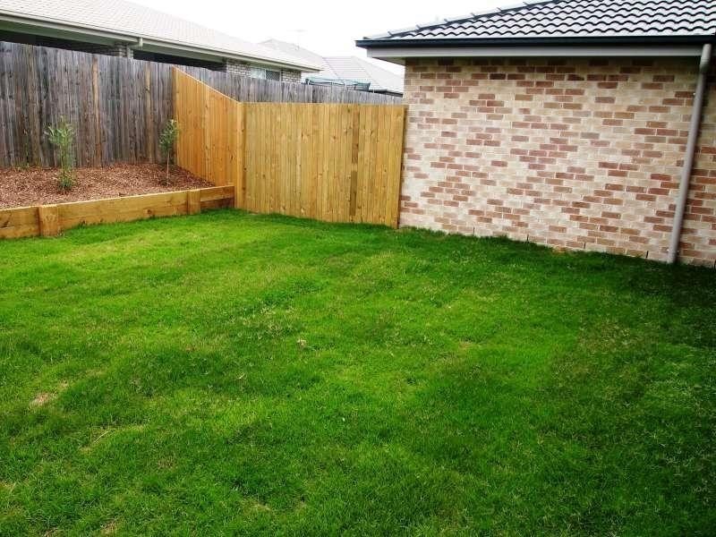 2/47 Scribbly Gum Circuit, Caboolture QLD 4510
