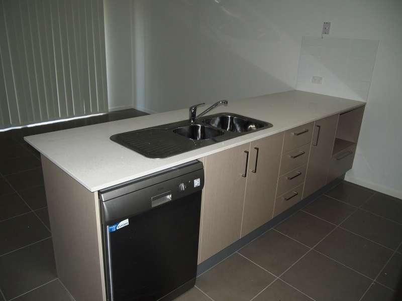 1/160 Male Road, Caboolture QLD 4510