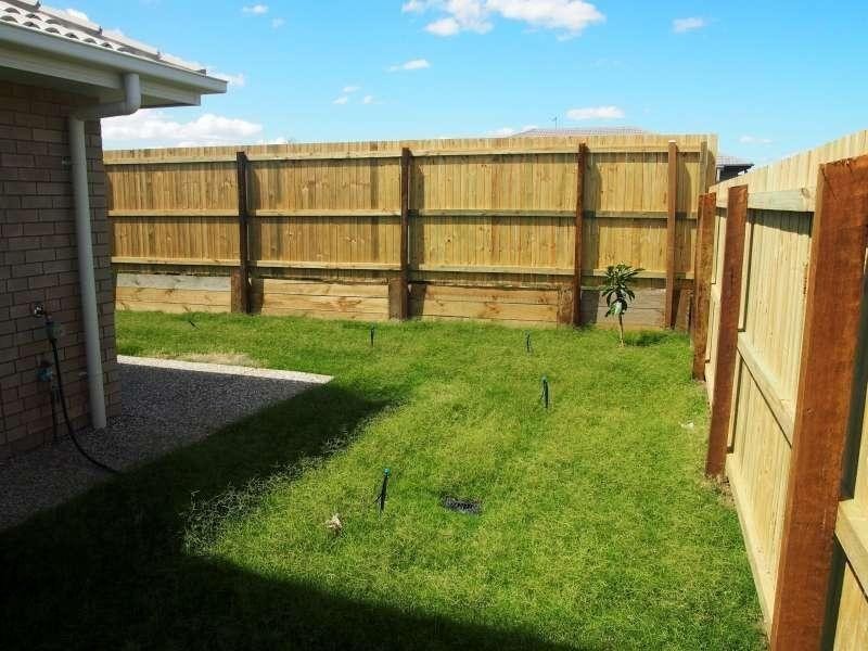 1/160 Male Road, Caboolture QLD 4510