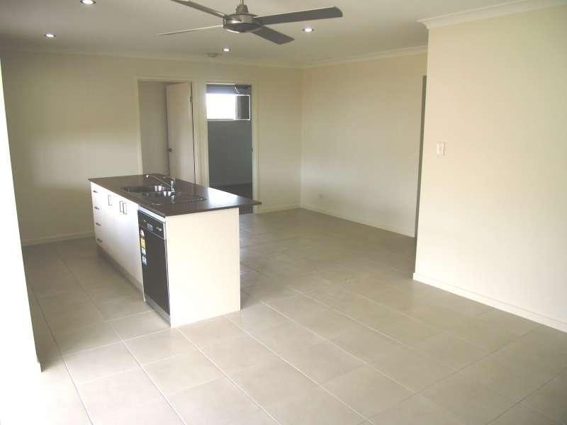 1/11-13 Feather Court, Morayfield QLD 4506
