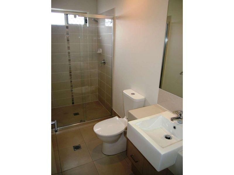 1/11-13 Feather Court, Morayfield QLD 4506